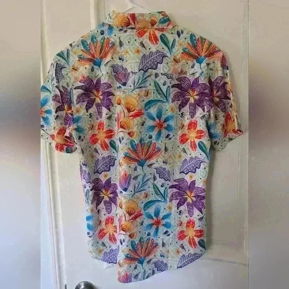 Disney Park Candy Button Up Short Sleeve Shirt Men's Small Design from Encanto - Picture 2 of 7
